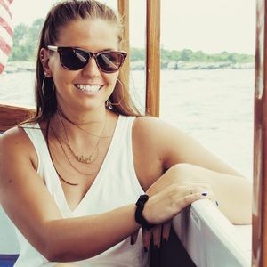 Meet your Posher, Bri